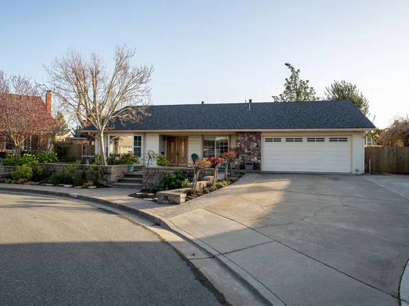 3605 Deer Park Ct, Hayward, CA 94542