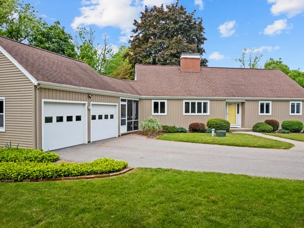 6 Dupont Lane, Norwich, CT 06360