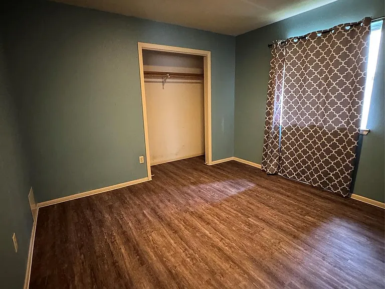 10014 Sand Pass Ln — Photo 17