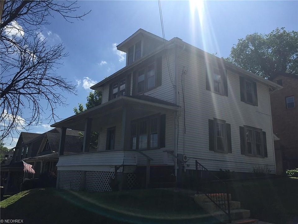 1st image of 1629 Lee St