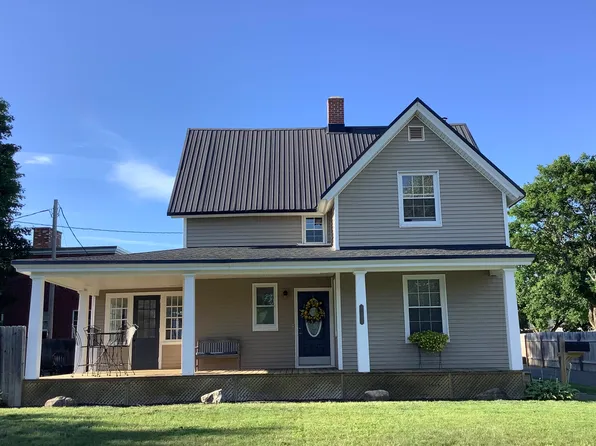 12 Thomas Avenue, Caribou, ME 04736