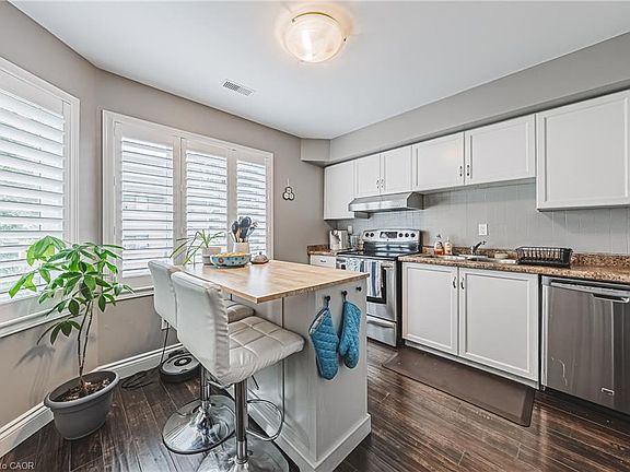 5th image of 266 Limeridge Rd E #3