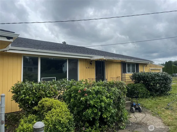 6815 SE 1st Place, Renton, WA 98059