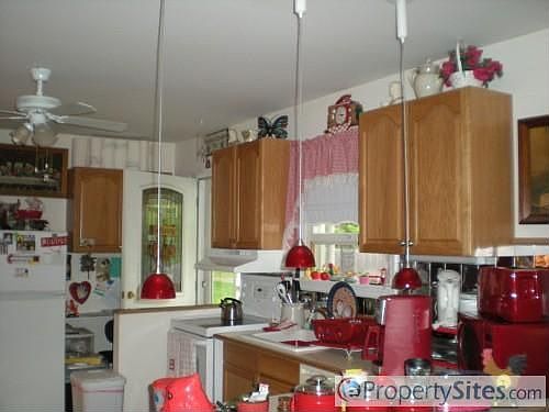 3rd image of 120 Smith Ln