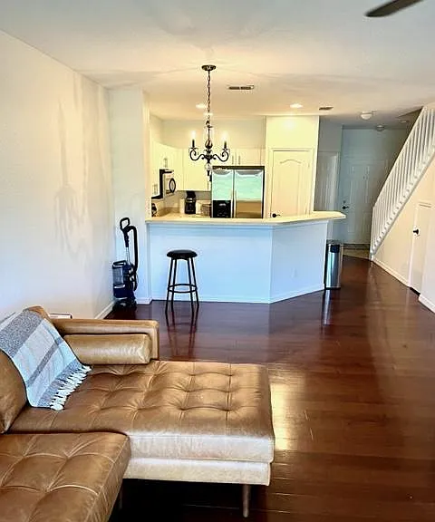 1332 Weeping Willow Ct — Photo 3