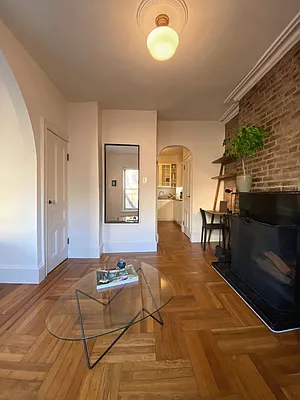 Rented by Douglas Elliman | media 16