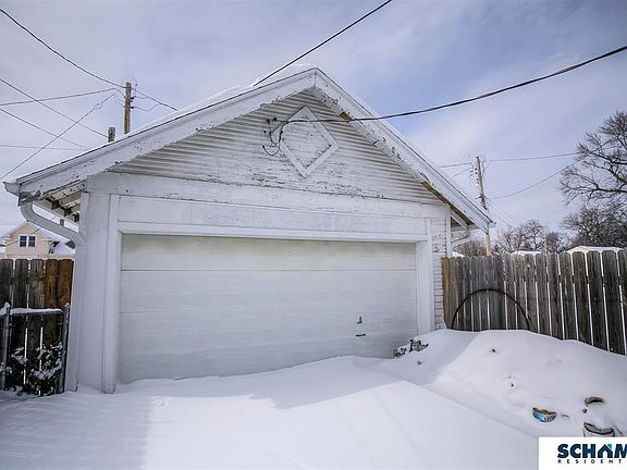 4th image of 5412 Florence Blvd