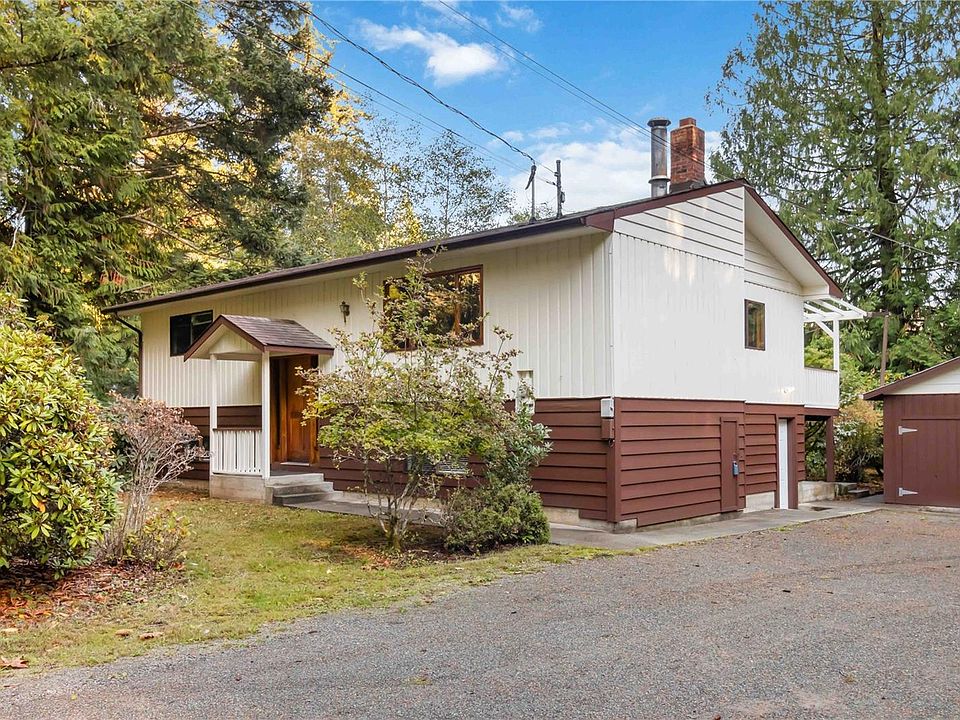 1st image of 3384 Otter Point Rd