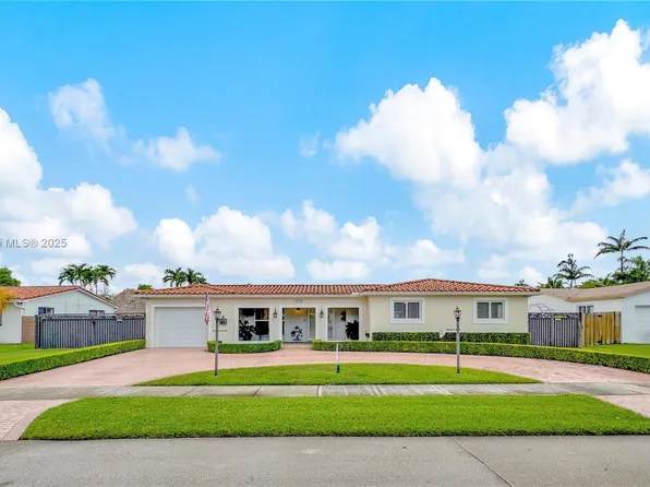 10535 SW 96th Ter, Miami, FL 33176