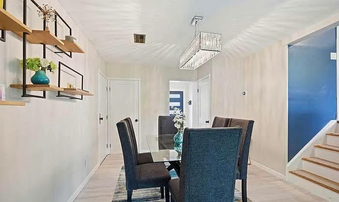 1302 Mooncrest Ct — Photo 24