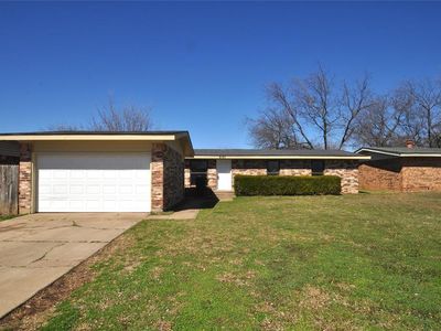 2121 Memphis Dr, Norman, OK, 73071