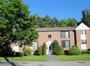 6 Brookside Dr, Exeter, NH 03833