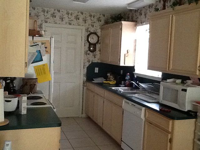2nd image of 9280 Riggs St