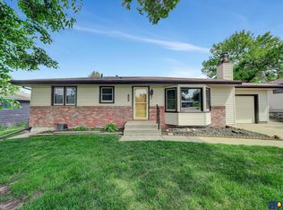 1230 Clearview Blvd, Lincoln, NE 68512