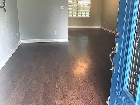 2nd image of 623 S 10th St