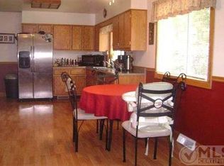 1107 Garfield St, Niagara, WI 54151