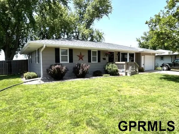 107 N Ash Ave, Plymouth, NE 68424