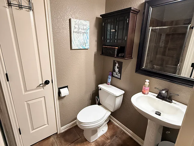 22211 Covella Ct — Photo 20