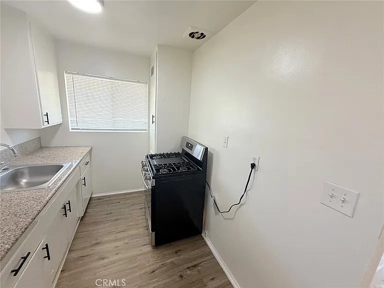 316 N San Gabriel Ave #D — Photo 7