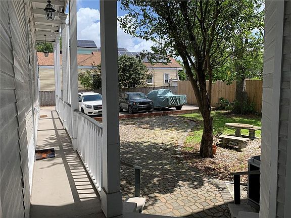 3rd image of 1631 Esplanade Ave APT D
