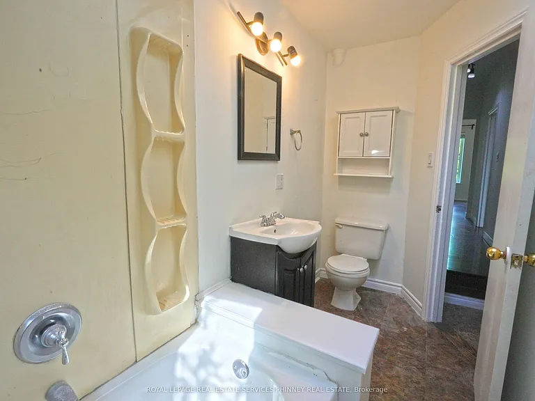 65 Liberty St #2 — Photo 9