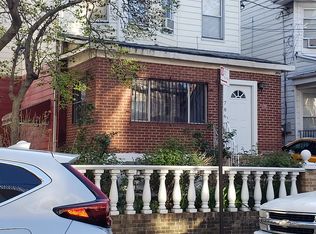 786 E 34th St, Brooklyn, NY 11210