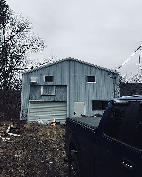 1st image of 224 Woodland Ave