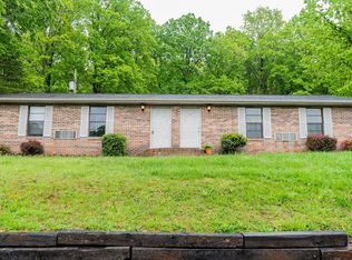 412 W 10th Ave #B, Lenoir City, TN 37771