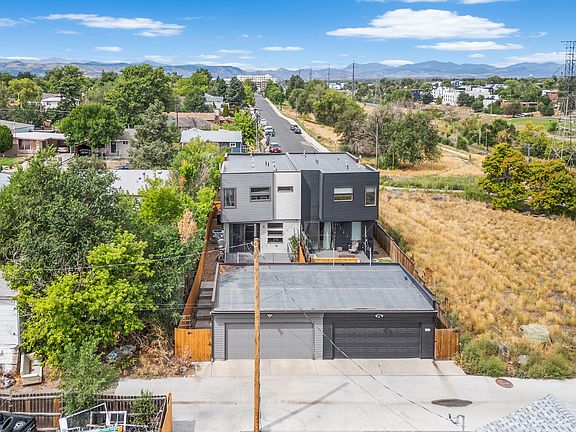4th image of 1040 Tennyson St