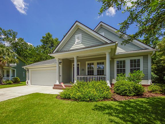 2nd image of 106 Duck Pond Ct