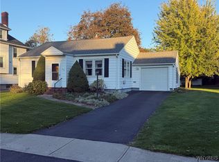 519 Davis Ave, Medina, NY 14103