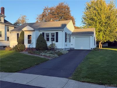 519 Davis Ave, Medina, NY, 14103