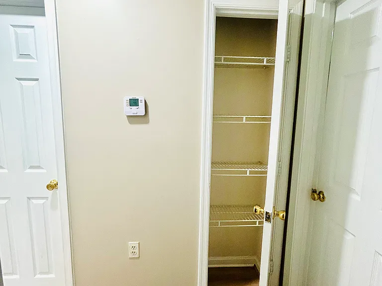 9549 Fingerboard Rd — Photo 24