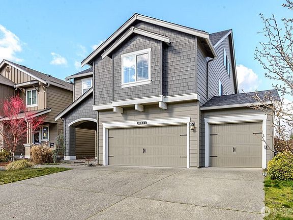 3rd image of 10571 191st Street Court E