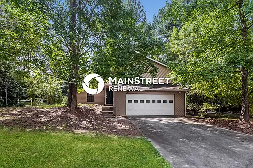 337 Windsor Walk SE Photo 1