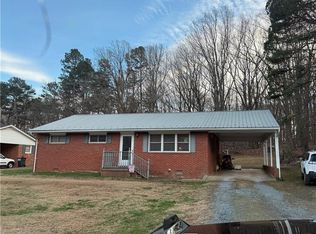 248 Croomcrest Rd, Asheboro, NC 27205