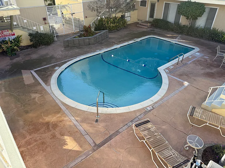 1810 Cypress Ave #14 — Photo 4