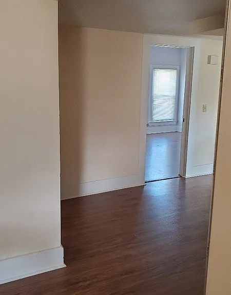 1113 E Genesee St #3 — Photo 4