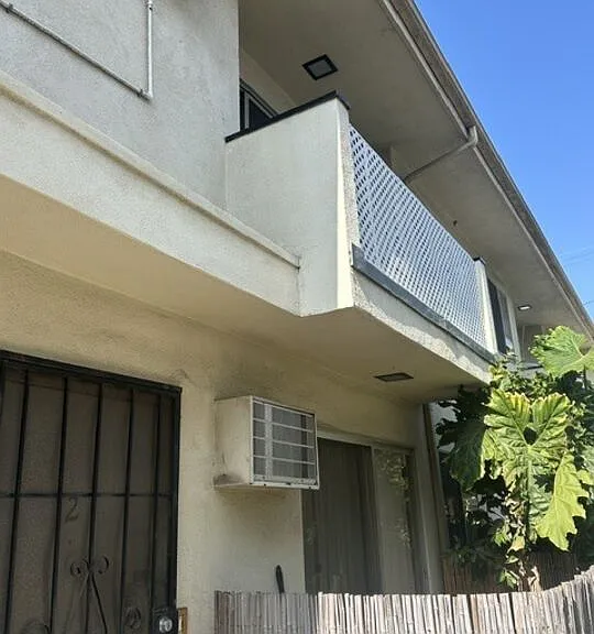 1461 S Canfield Ave — Photo 4
