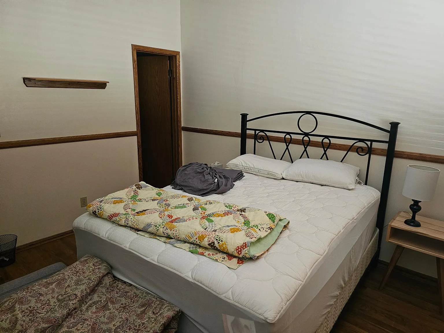 368 Hillside Dr — Photo 3