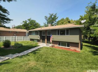 2591 E Canterbury Ln, Cottonwood Heights, UT 84121