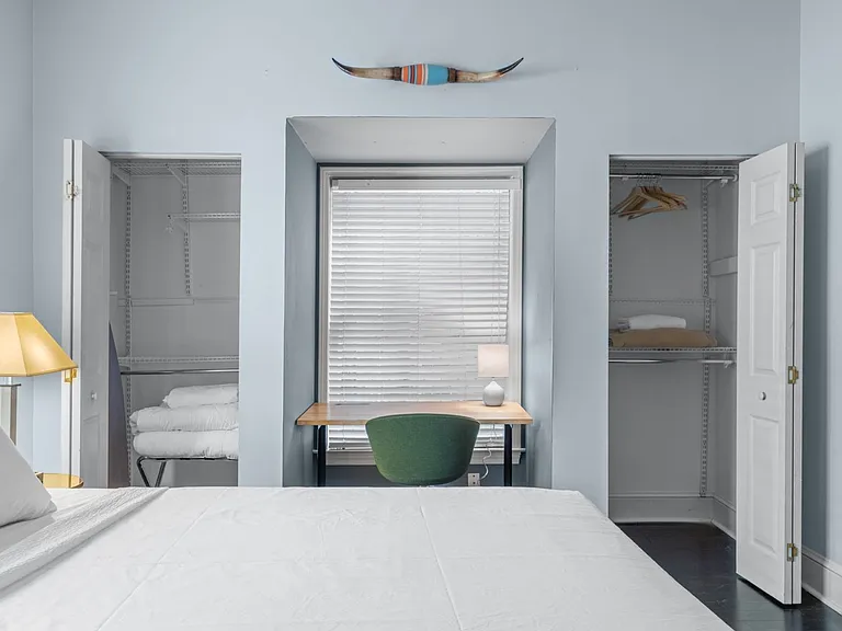Juniper Place Condominiums — Photo 12