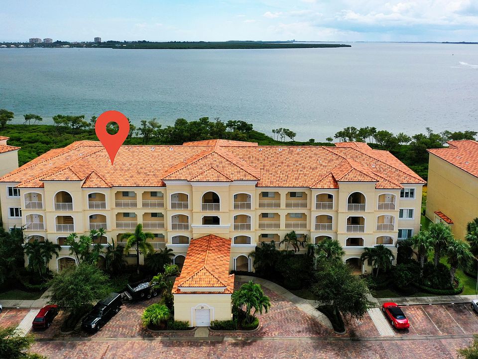 1st image of 25 Harbour Isle Dr Drive #Ph02