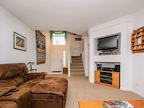 4th image of 364 Monarch Birch Ct