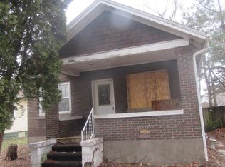 823 Pershing Blvd, Clinton, IA 52732