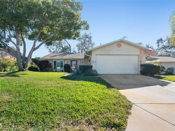 8514 Winding Wood Dr, Port Richey, FL 34668