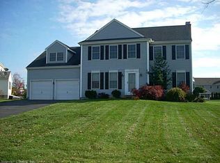 100 Scenic View Dr, Middletown, CT 06457