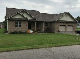 120 N Cherokee St, Frontenac, KS 66763