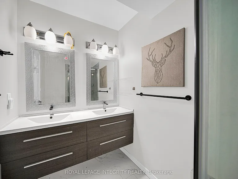 1218 Rideau Bend Cres — Photo 28
