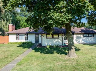 841 Kirkwood Ave, Winthrop Harbor, IL